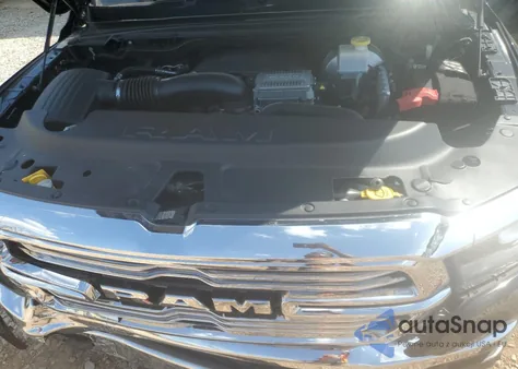 2020 Ram 1500 Laramie z USA, uszkodzony, nr VIN 1C6SRFJT3LN398880